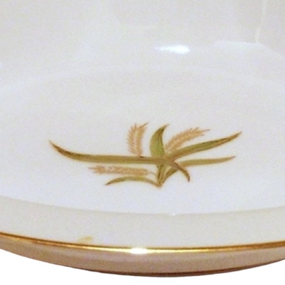 Japanese Hand Painted Vegetable Bowl, Fukagama Arita Vintage Serving Dish - Picture 9 of 12